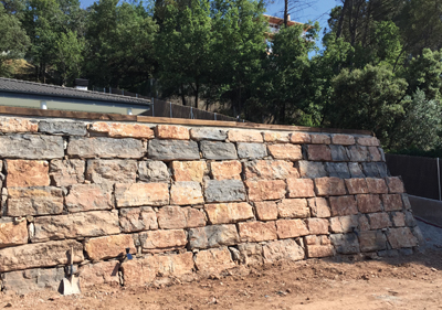 Pedra per a murs de contenció