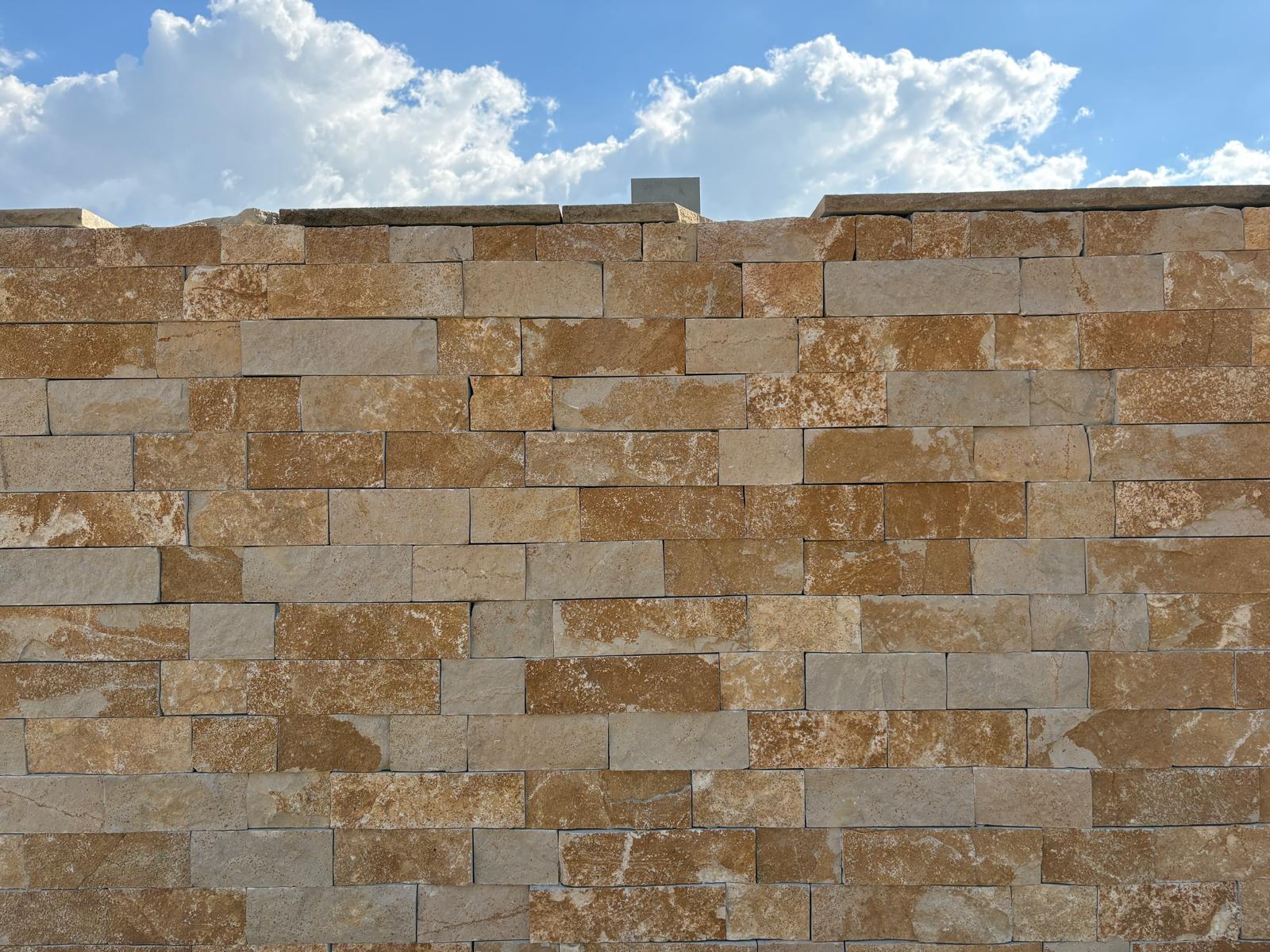 Splitface rustic Alcover 10xLL 2